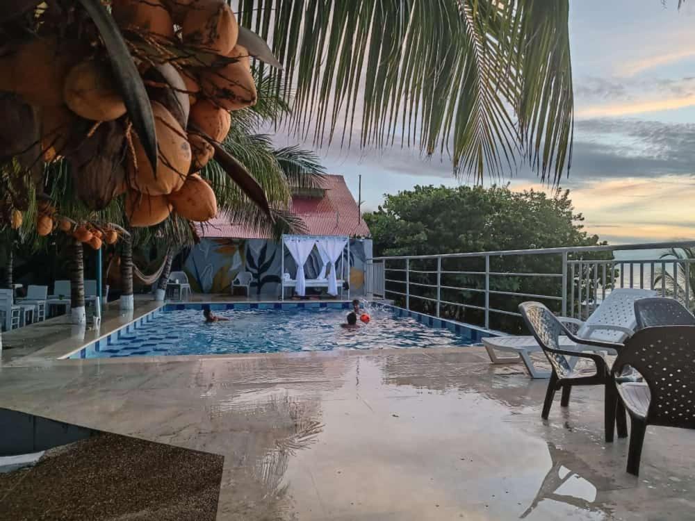 Paicos Beach Bed and breakfast