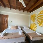 Hotel Paicos Beach